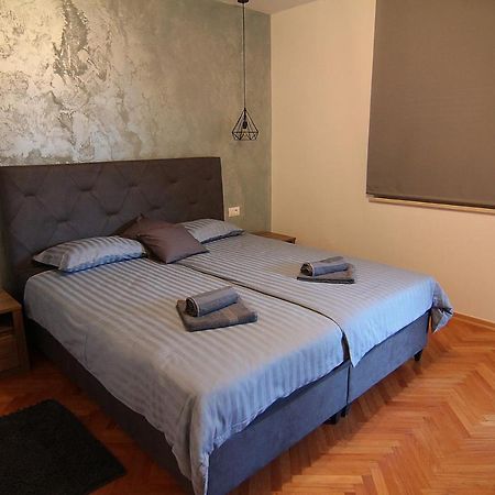 Ferienwohnung Apartman Stella Veruda Pula Exterior foto