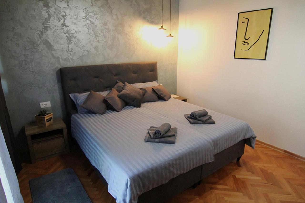 Ferienwohnung Apartman Stella Veruda Pula Exterior foto