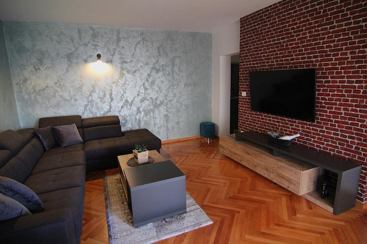 Ferienwohnung Apartman Stella Veruda Pula Exterior foto