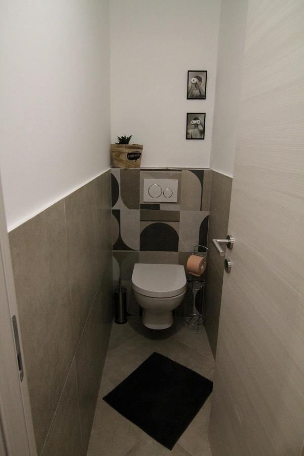 Ferienwohnung Apartman Stella Veruda Pula Exterior foto